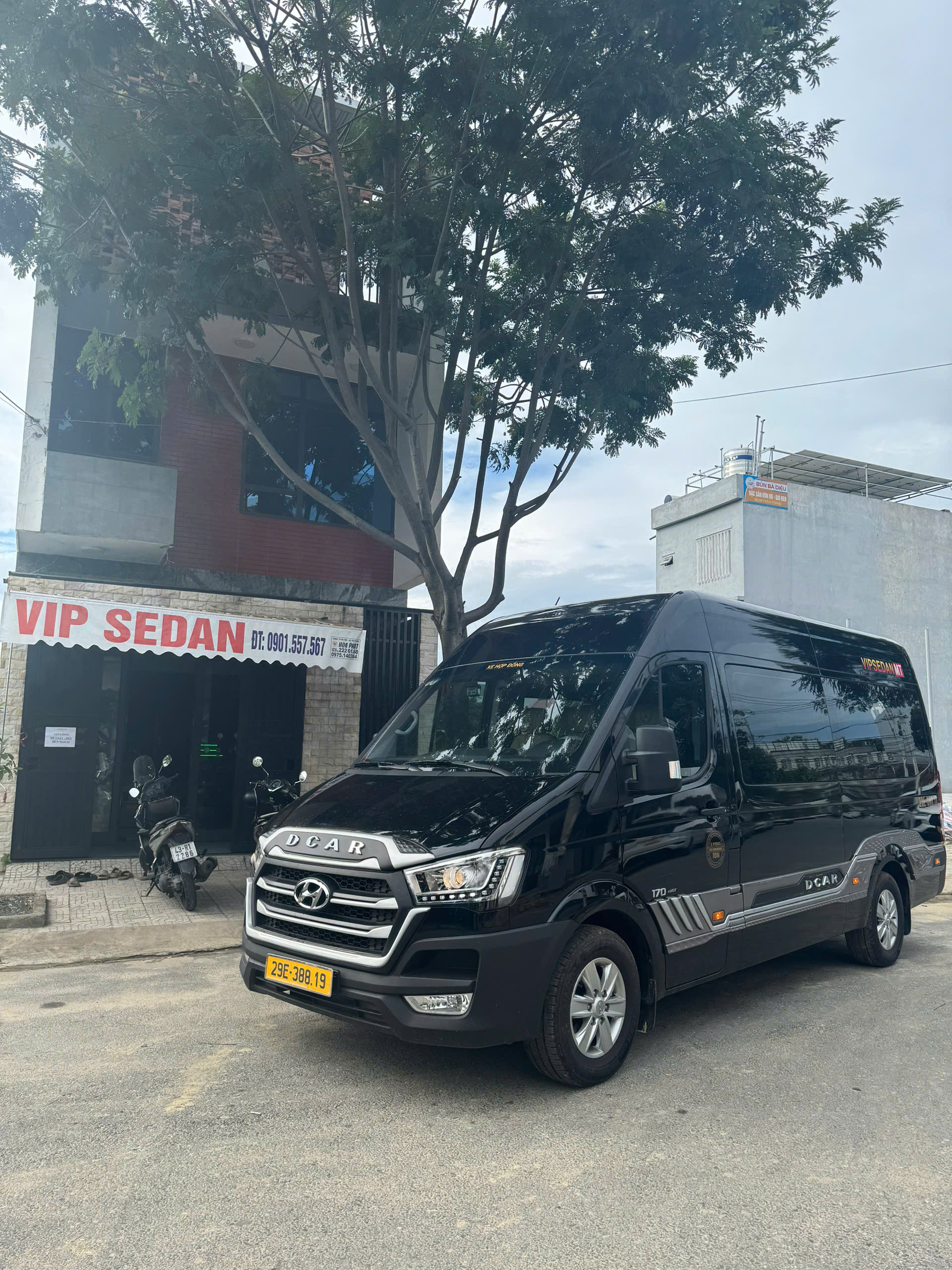 Minivan